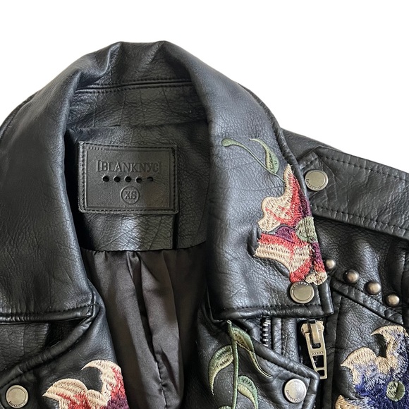 BLANK NYC BLACK VEGAN LEATHER “AS YOU WISH” MOTO JACKET WITH FLORAL EMBROIDERY - Picture 6 of 12